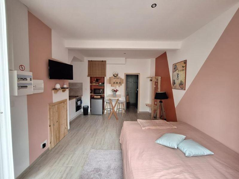 La Petite Escapade Apartment Calais Luaran gambar
